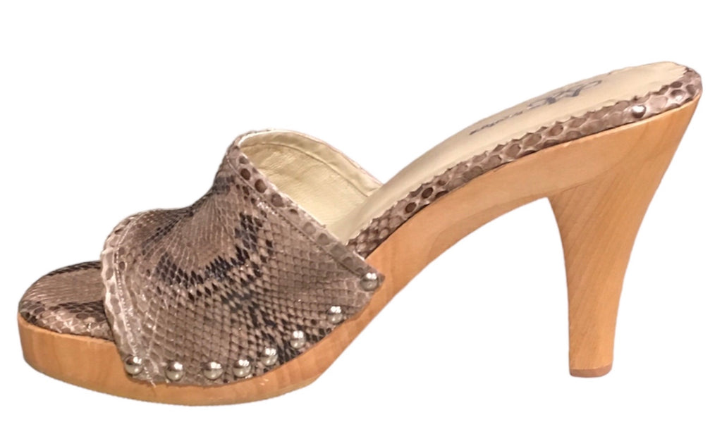 Full Snake Clog Heel image 1