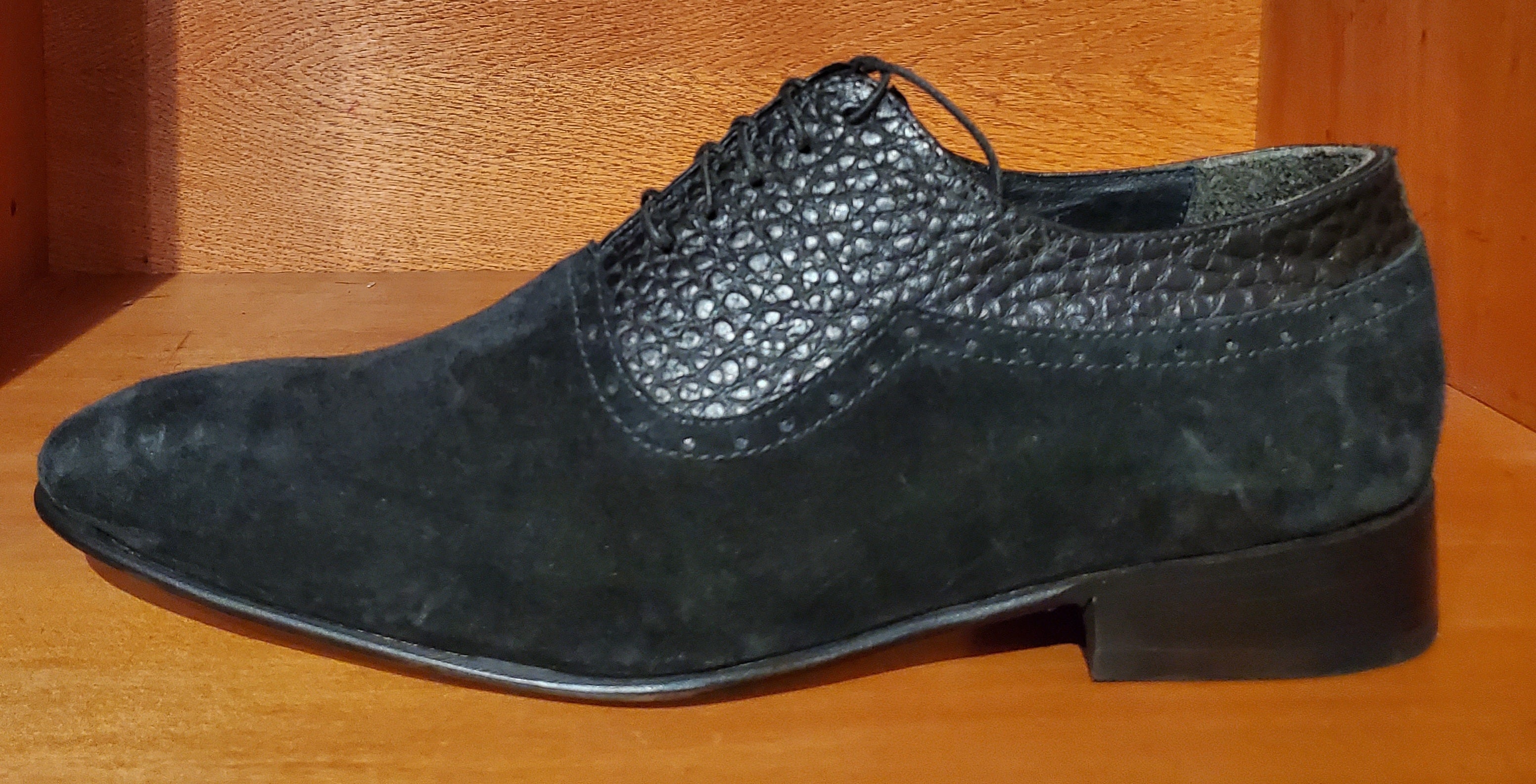 Black Buffalo and Suede Dress Shoe US Men's 11.5 image 1