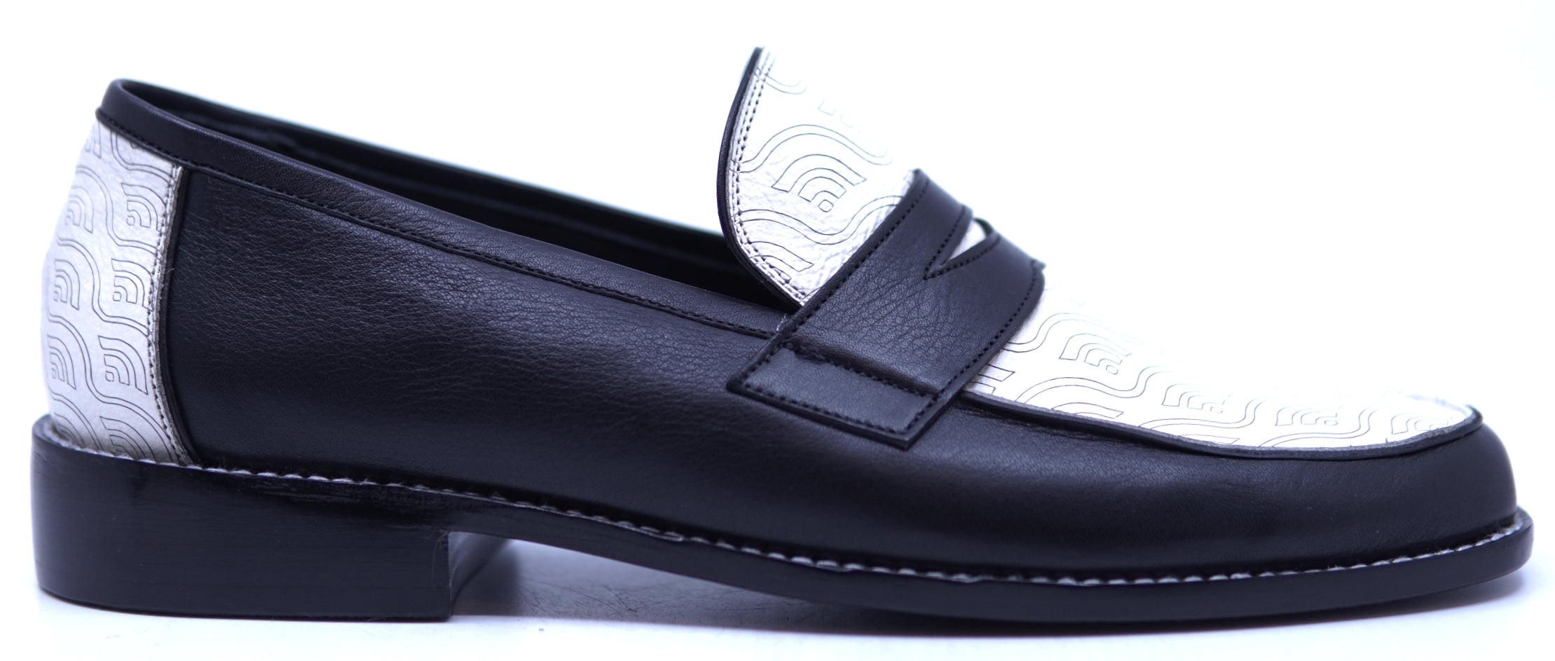 Black Leather & White Leather Loafer 10-US Men's image 0