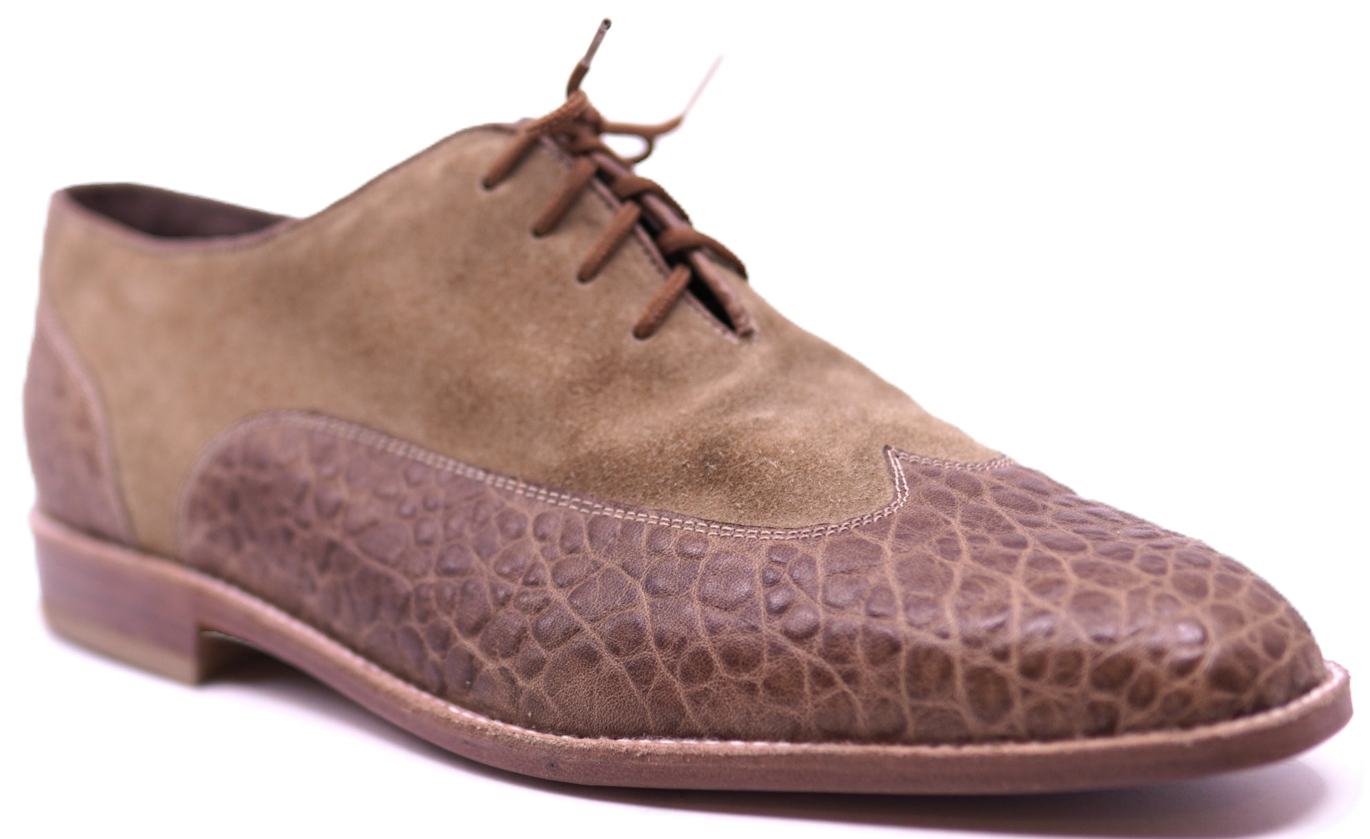 Buffalo Textured & Suede Wingtip Dress Shoe image 2