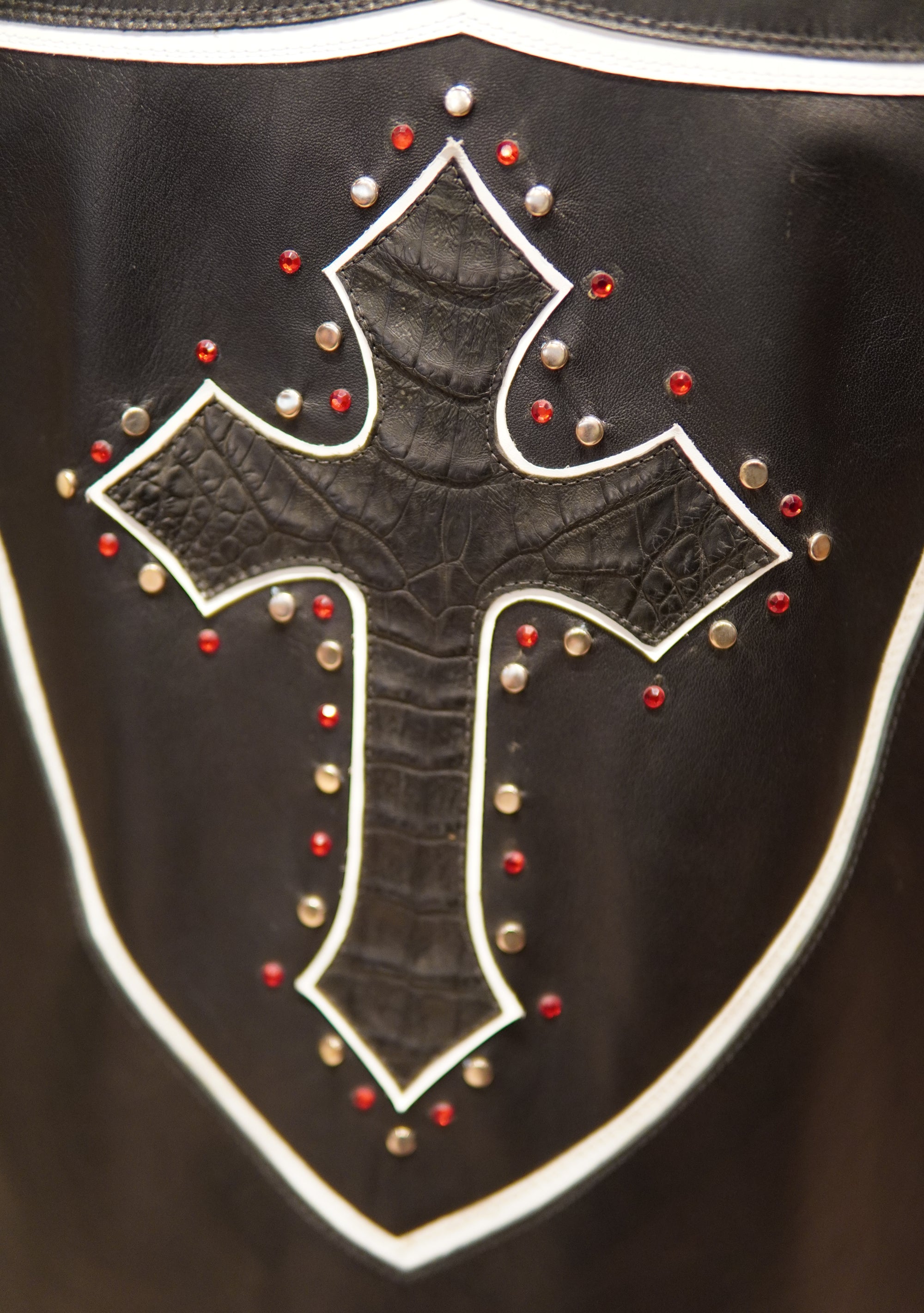 Leather Vest & Crocodile Cruises US XXL image 3