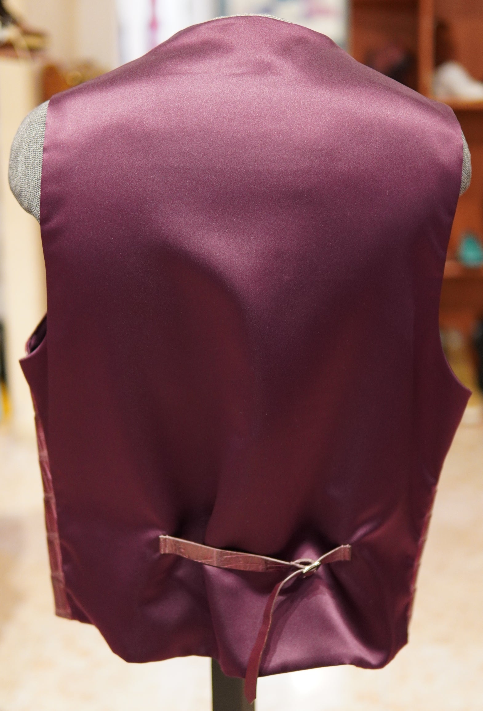 Alligator Vest image 1