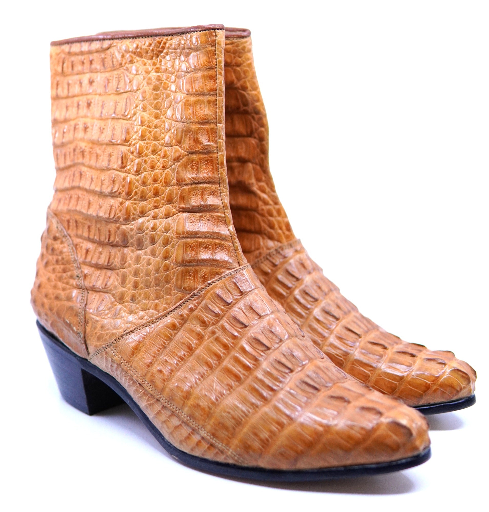 Hornback Caiman Botín image 3