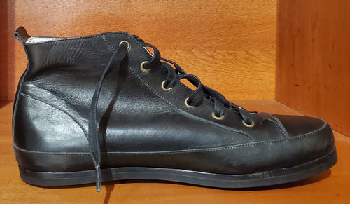 Black Leather High Top Sneakers US Men's 10.5 image 0
