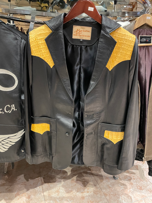 Buttercup Crocodile and Leather Coat US Men's M image 0