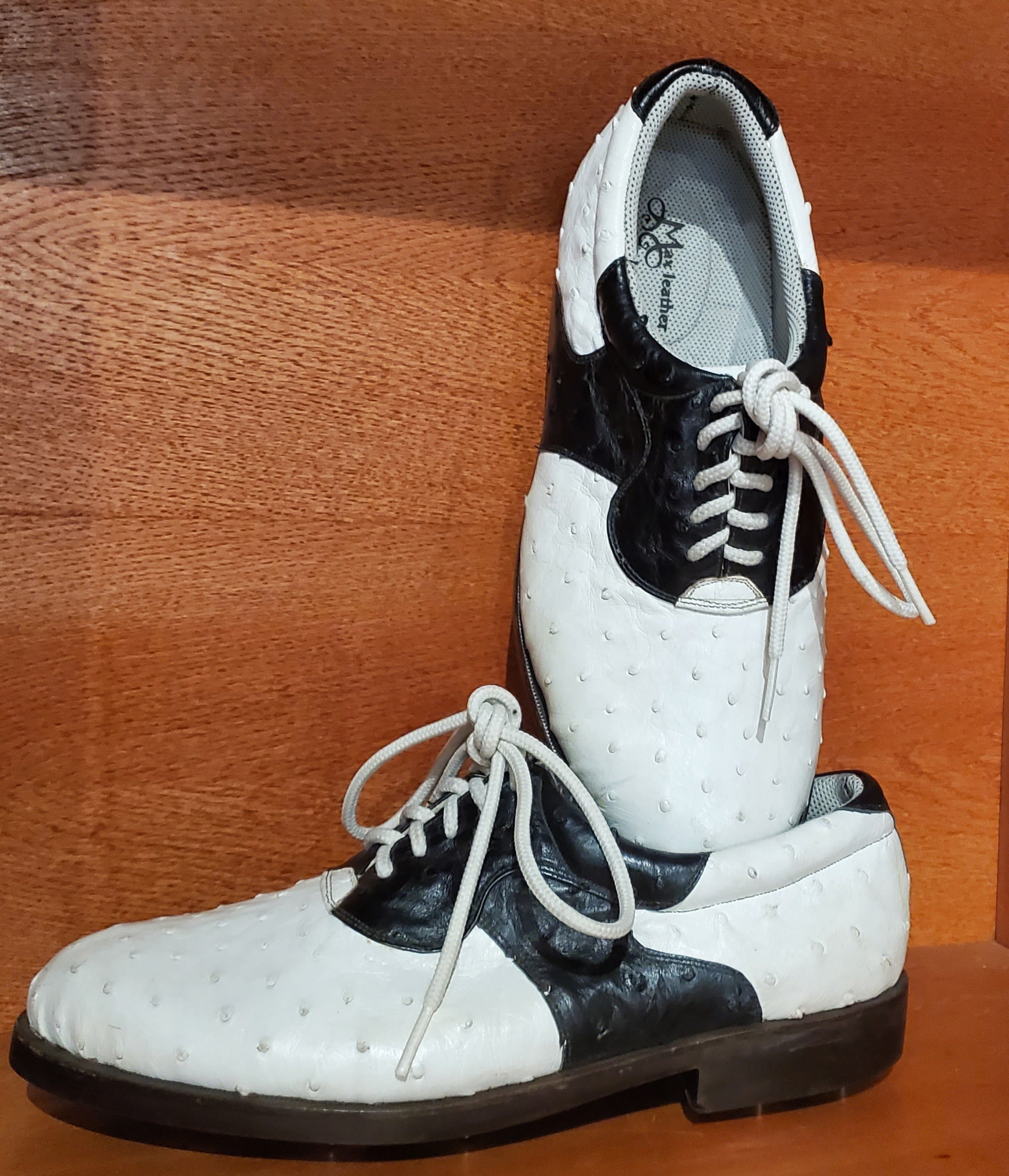 Full Ostrich Golf Shoe US 11 image 1