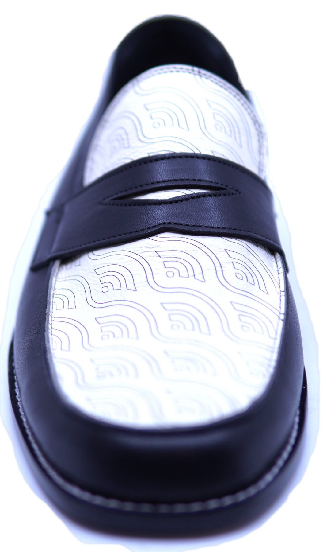 Black Leather & White Leather Loafer 10-US Men's image 3