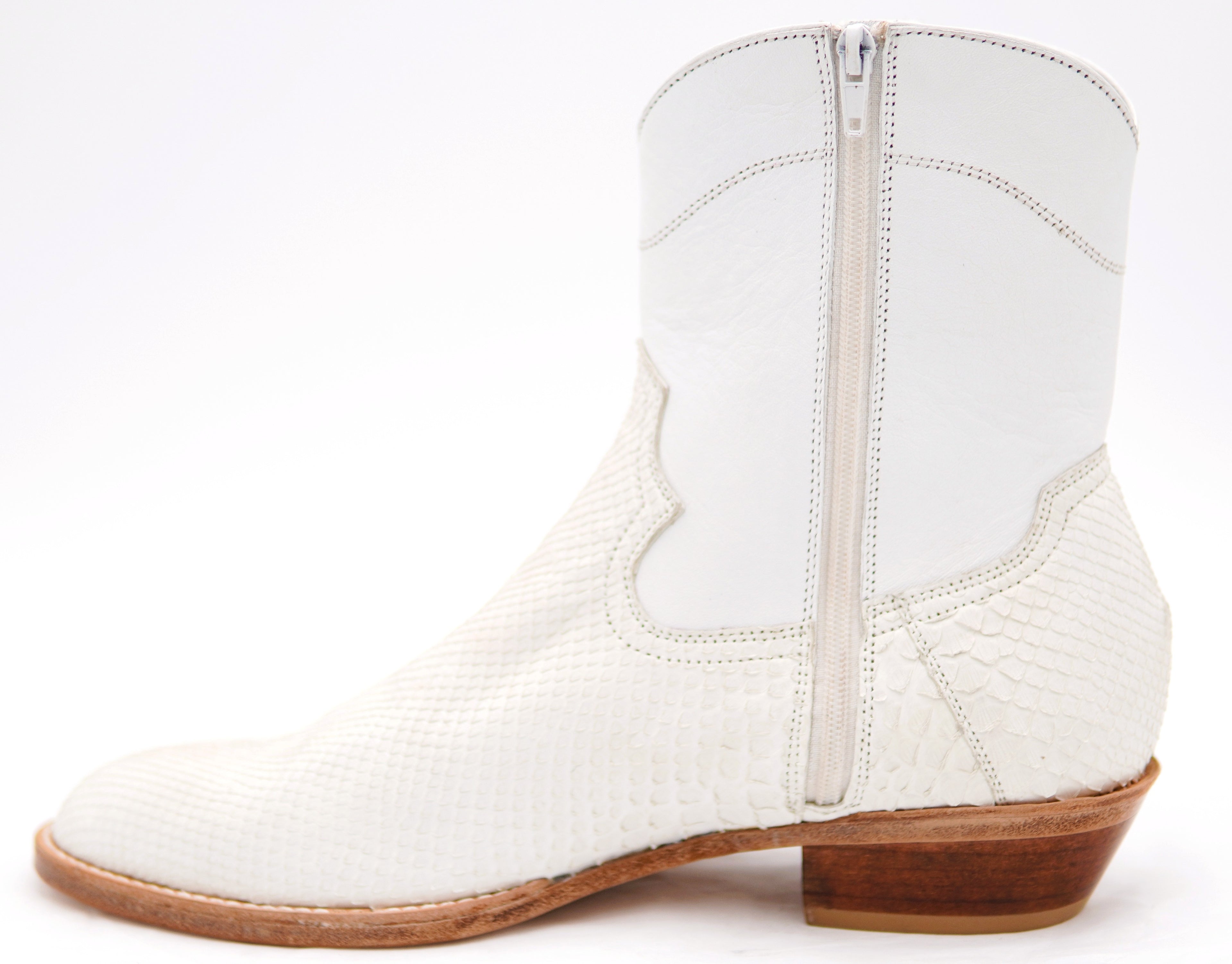 Winter White Snake Botin
