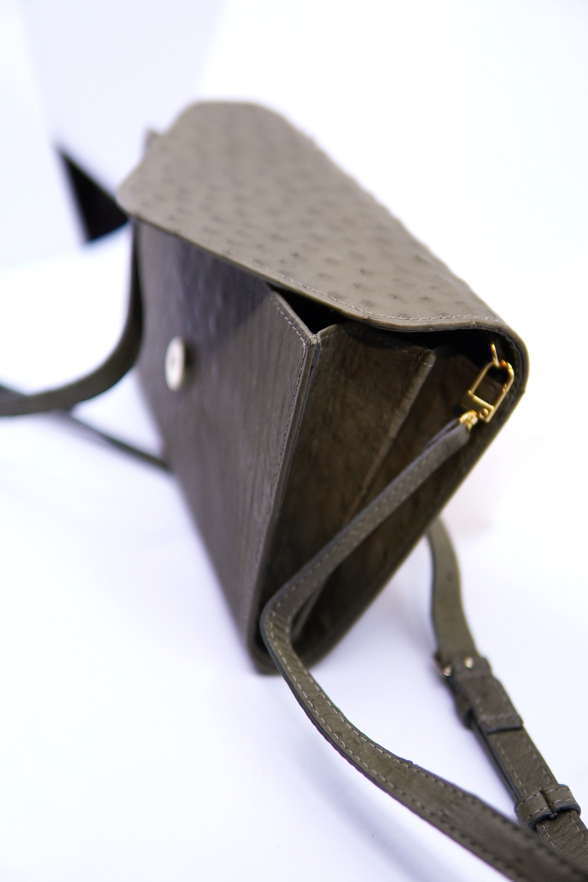 Olive Ostrich Purse image 3