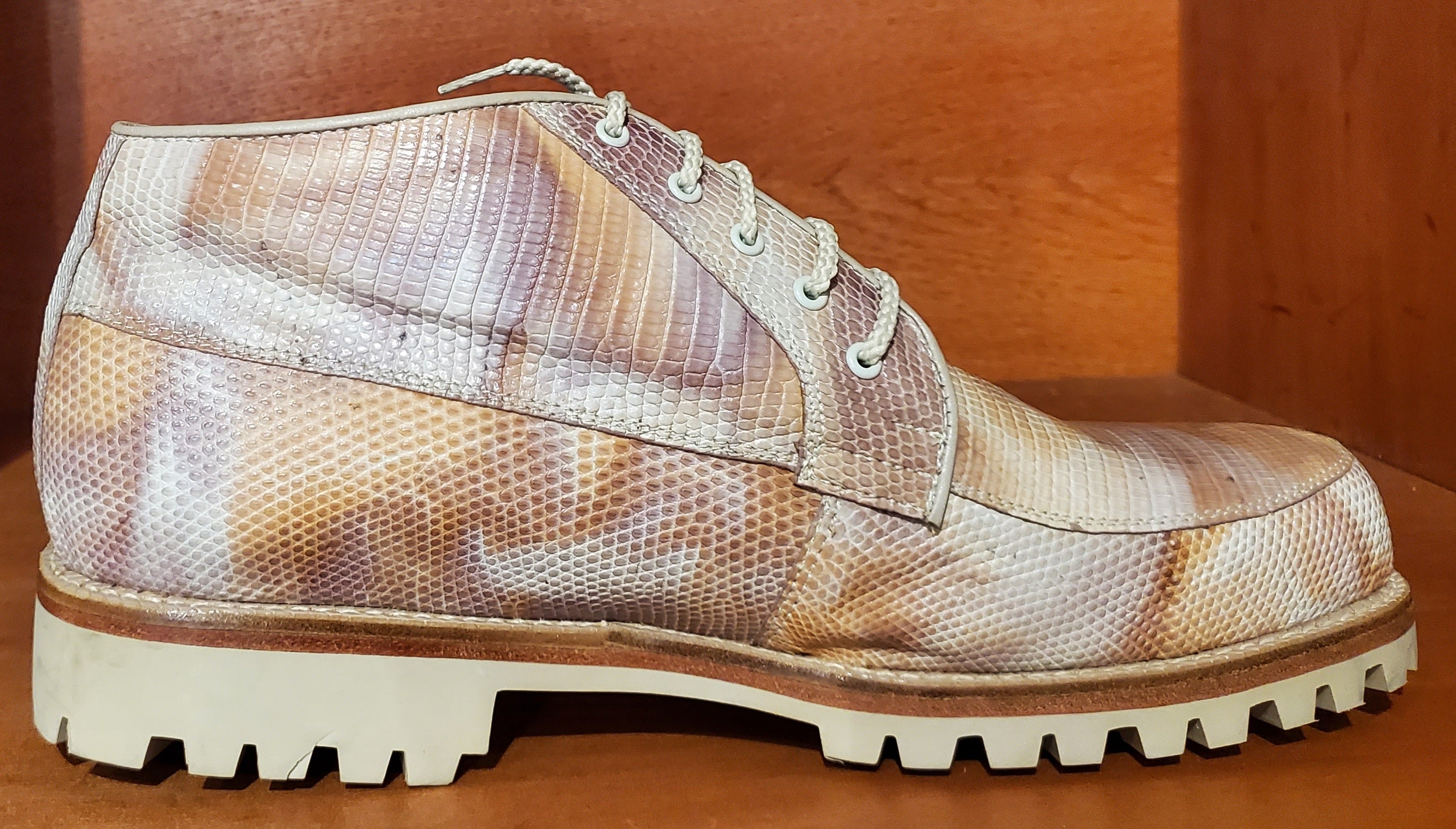 Full Lizard US Men's 10.5 image 0