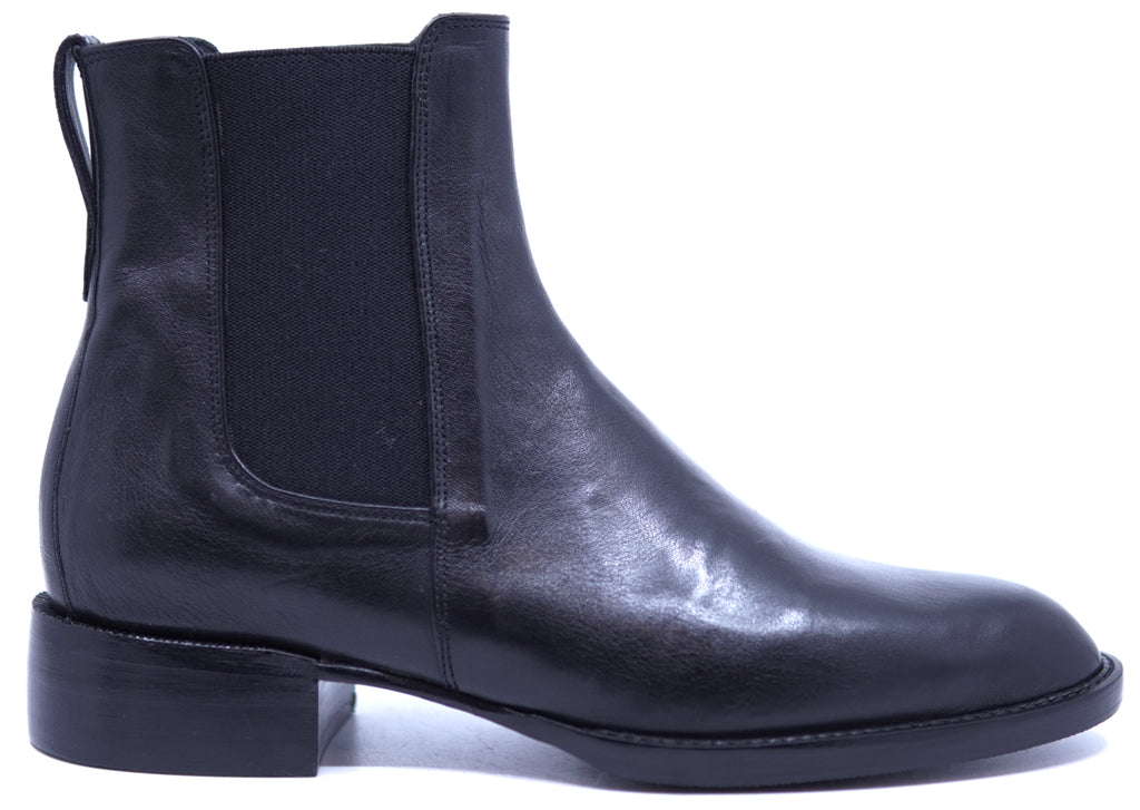 Genuine Leather Chelsea Boot 9-US Men's image 0