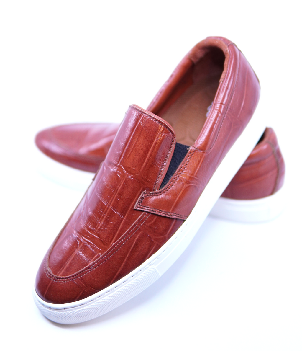 Alligator Print Slip On Sneakers US 9 image 3