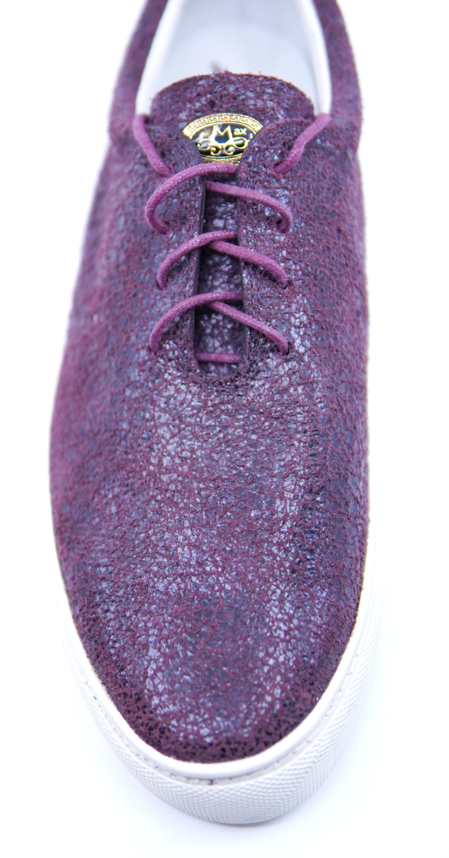 Textured Burgundy Leather Sneaker US 9 image 1