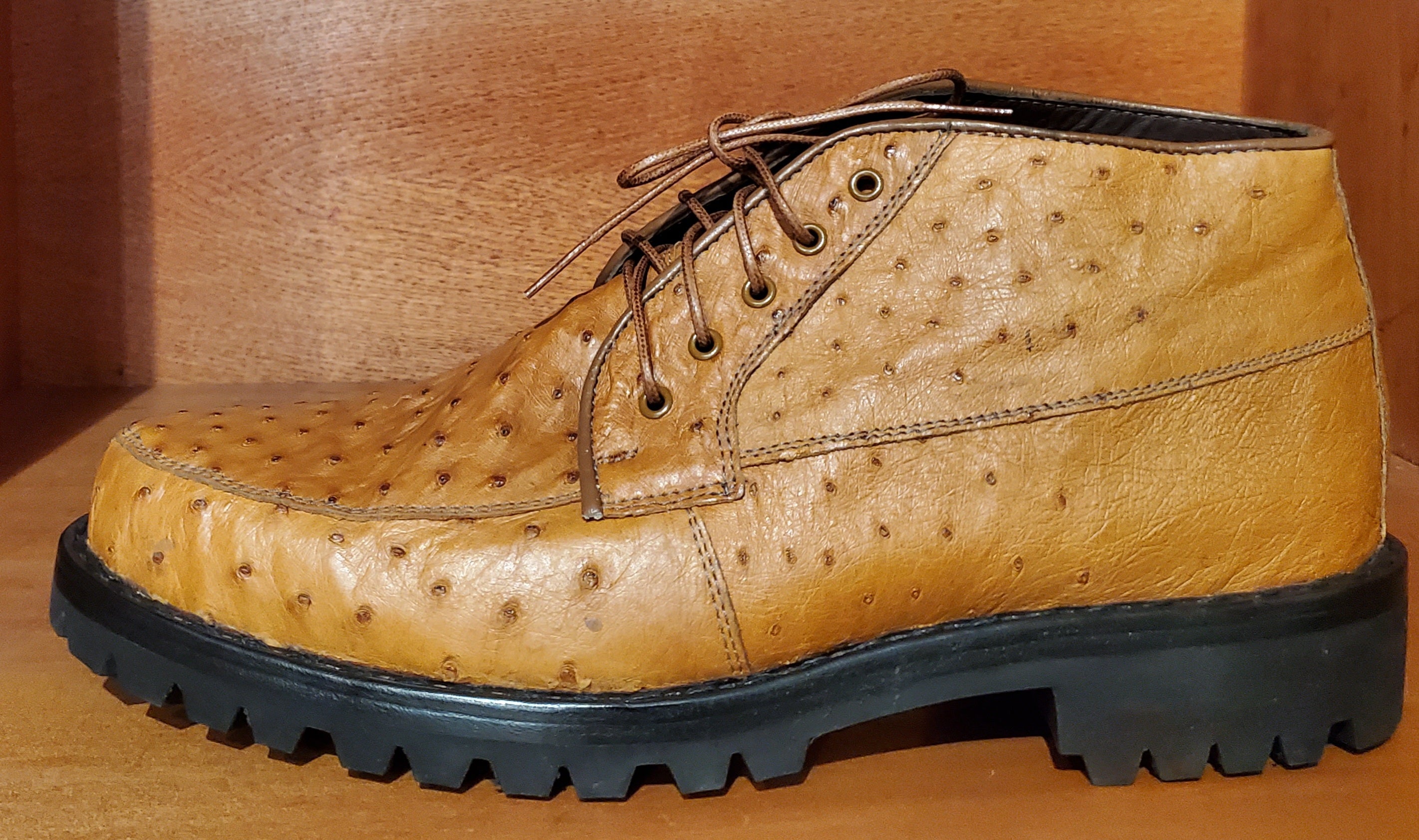 Tan Ostrich 8D US Men's 10.5 image 1