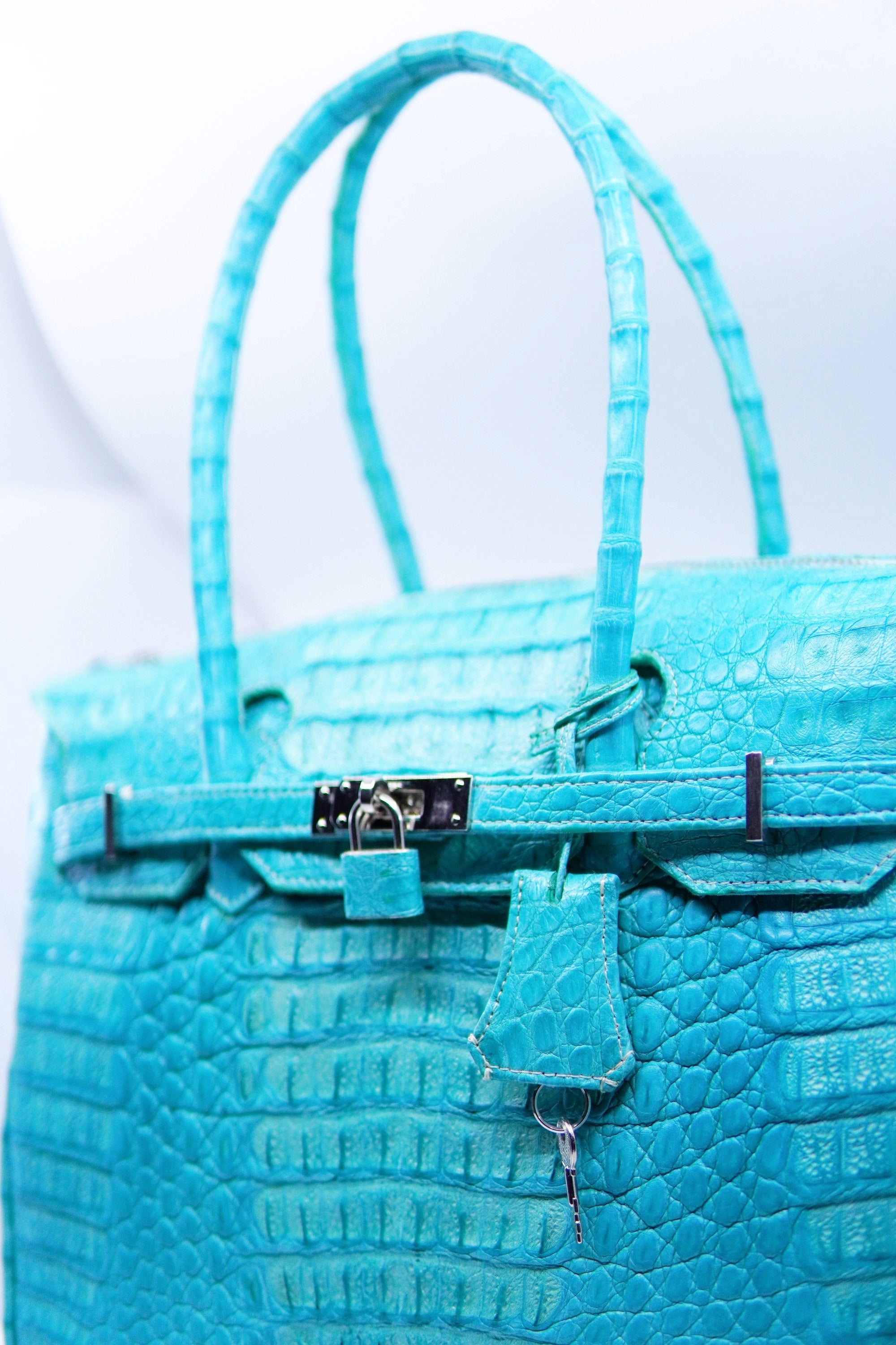 Full Genuine Hornback Purse image 1