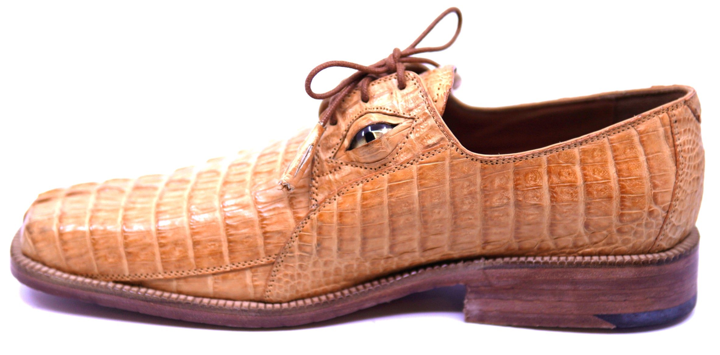 Buttercup Crocodile Tail with Eyes Dress Shoe image 1