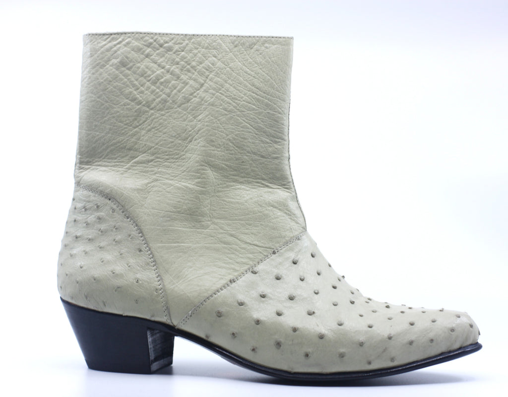 Winter White Ostrich Botin US 10.5 image 0