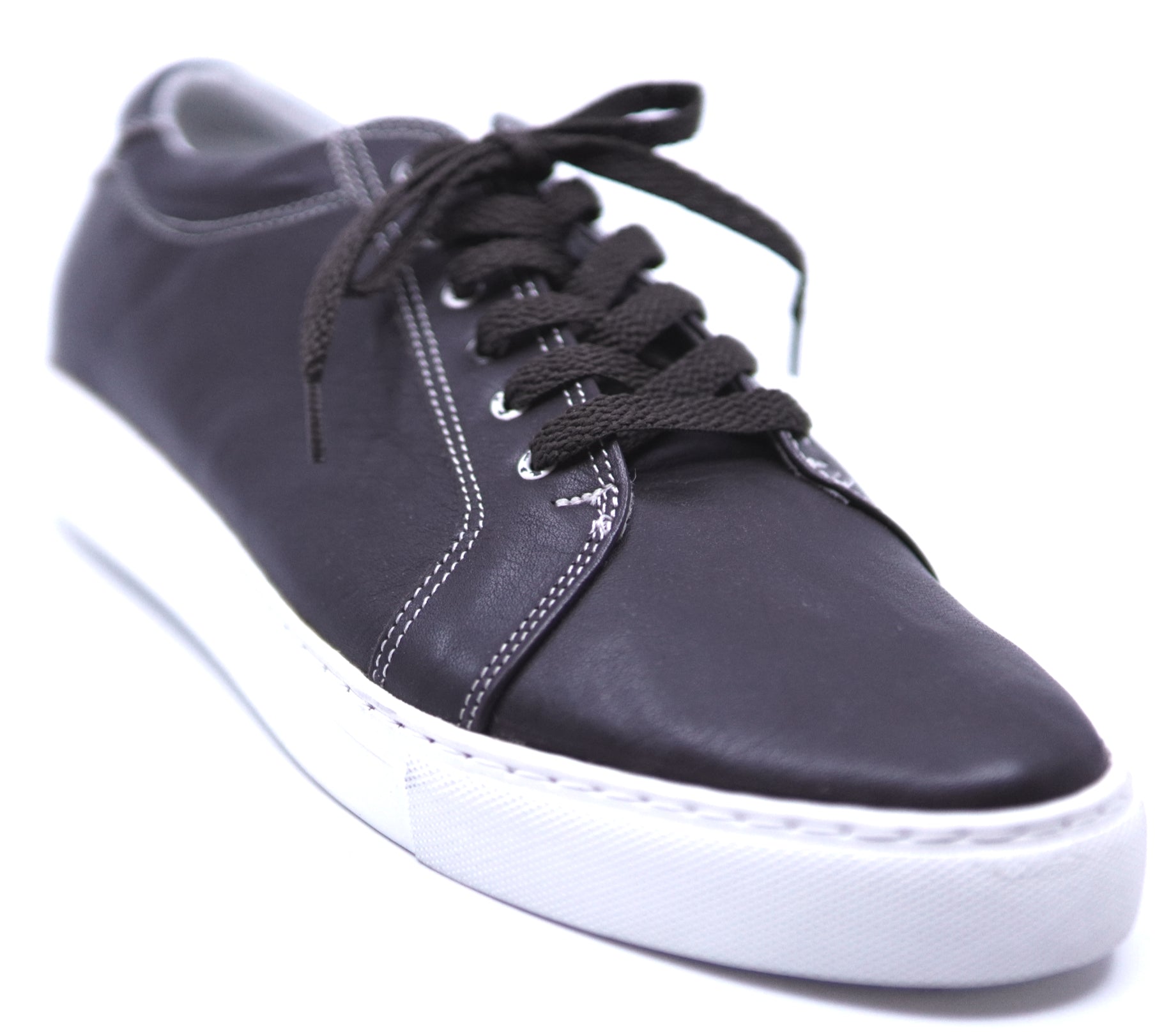 Full Leather Sneaker image 2