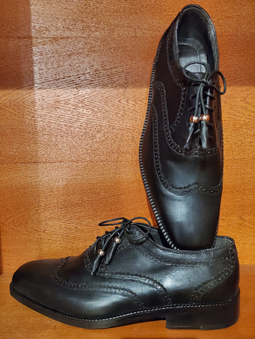Black Leather WIngtip  US Men's 10.5 image 3