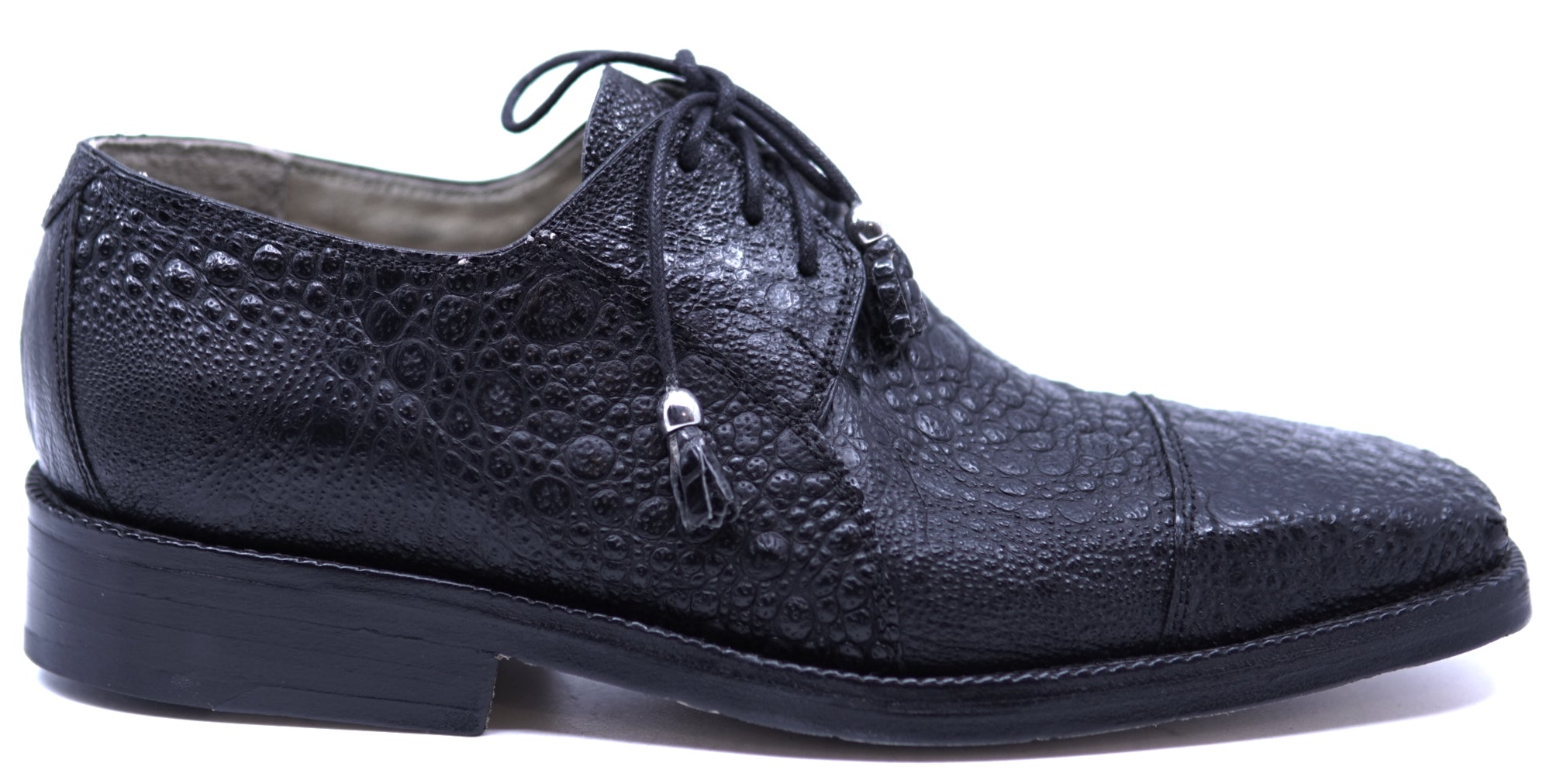 Genuine Frog Textured Dress Shoe image 0