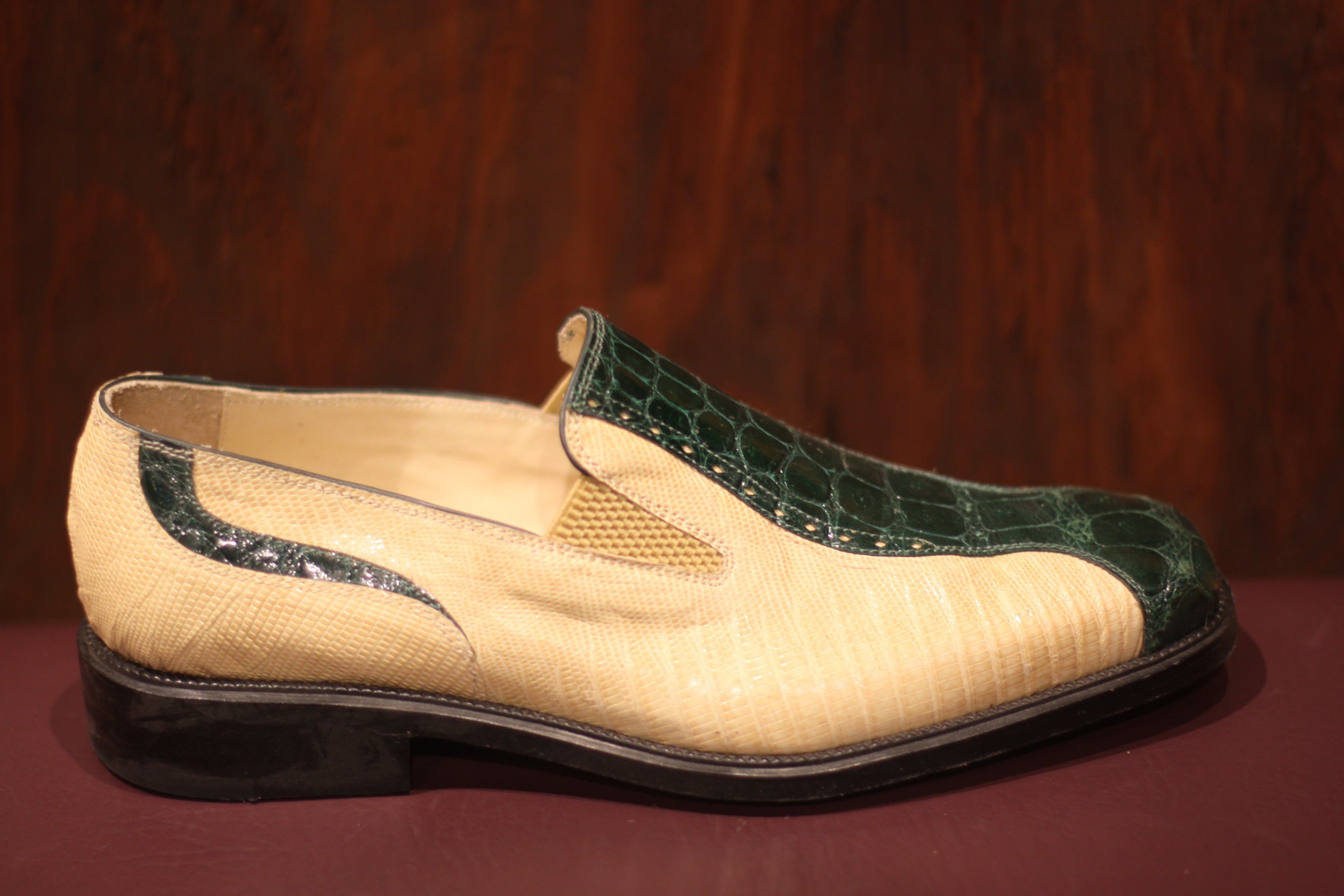 Emerald Size 9 image 0